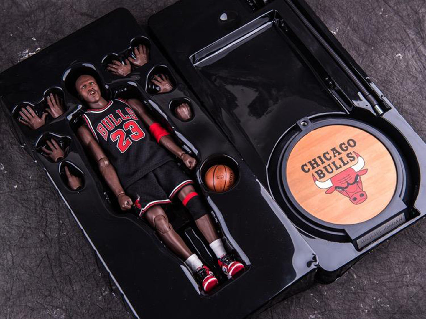 1/6 NBA Chicago Bulls Michael Jordan 12″Action Figure