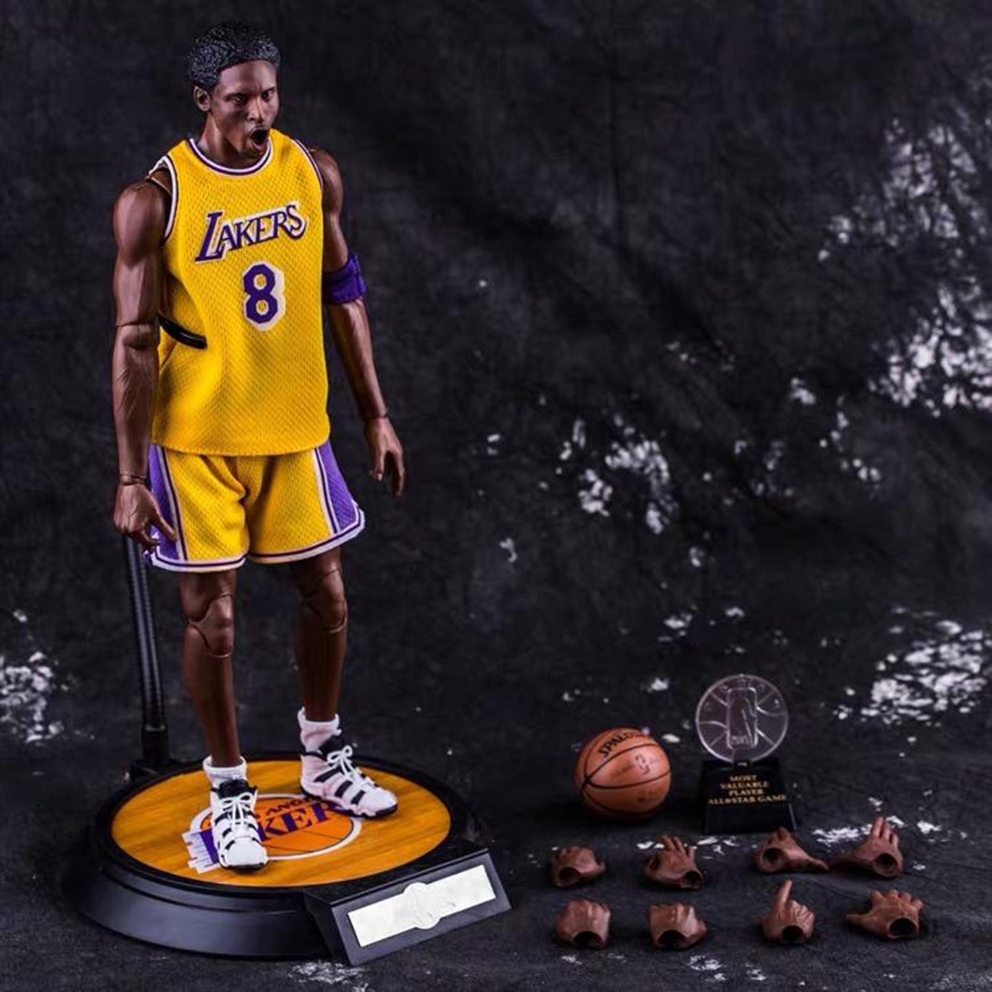 1:6 NBA Laker 8 Kobe Bryant 12″ Action Figure