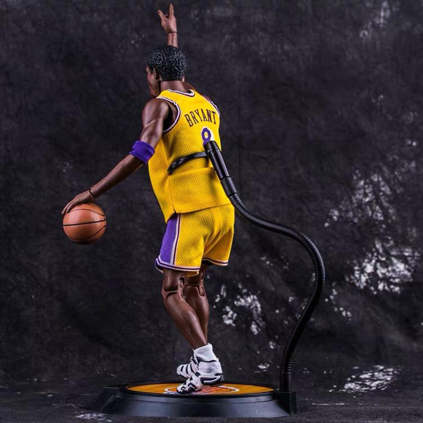 1:6 NBA Laker 8 Kobe Bryant 12″ Action Figure